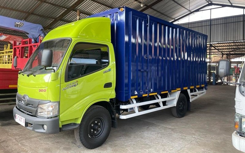 Box Besi Hino Dutro